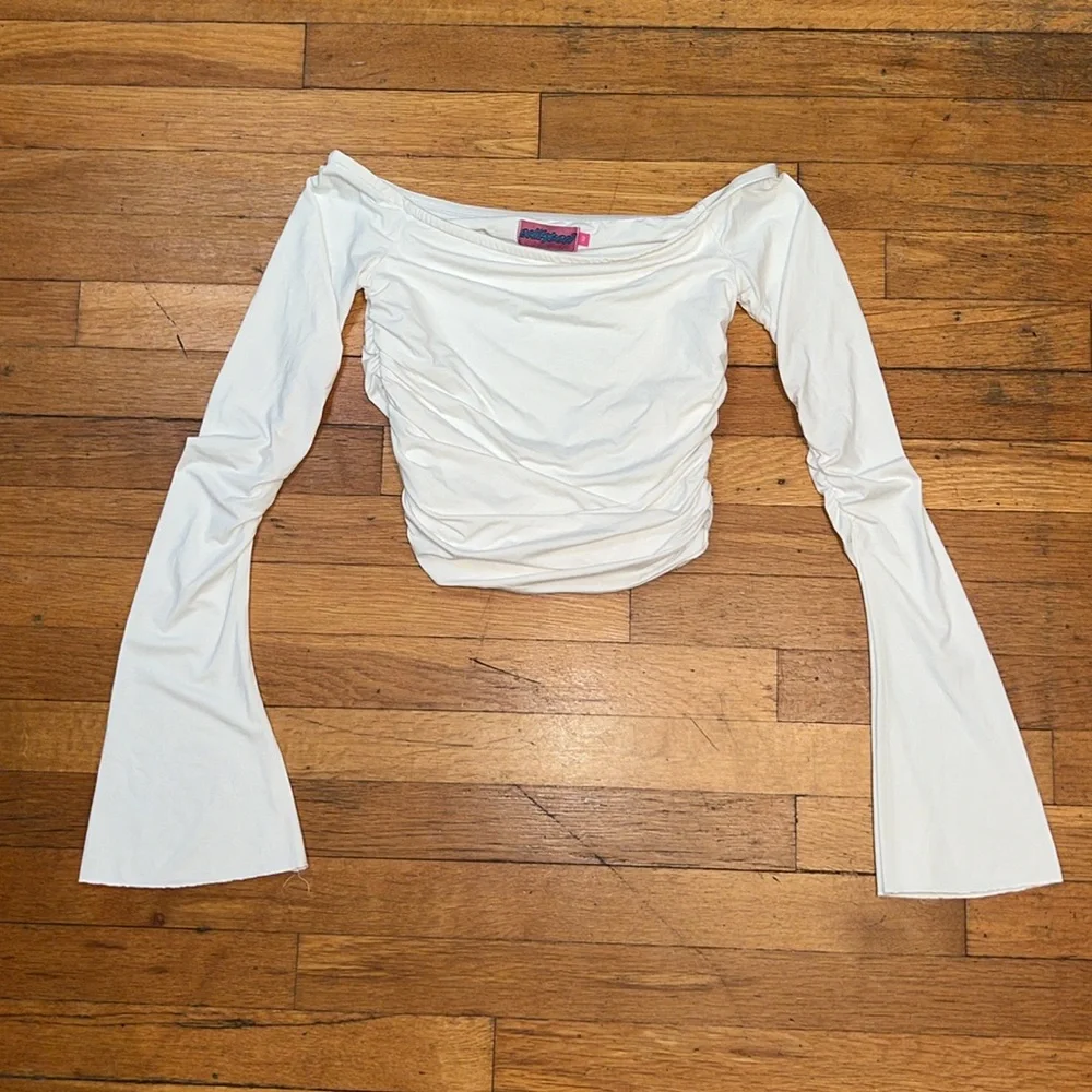Edikted Corey Ruched Off Shoulder Long Sleeve Top, size XS - Picture 2 of 12